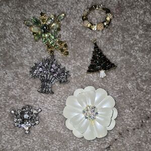 Vintage Brooches